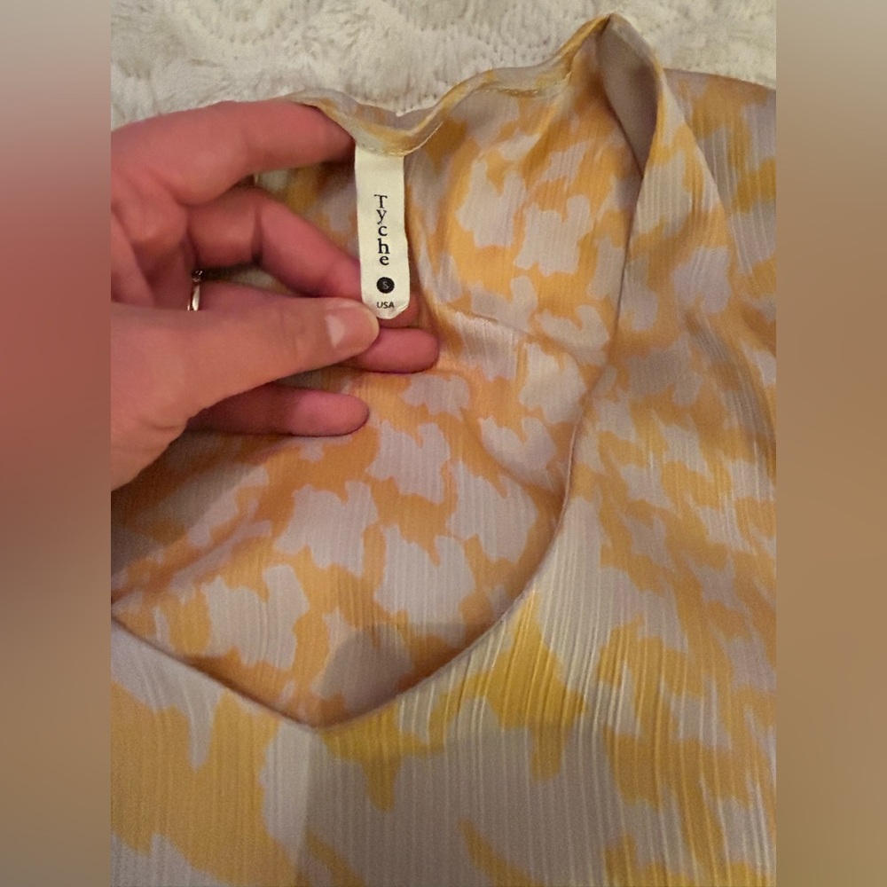 Shirt - Elbow Length / Half Length Sleeve